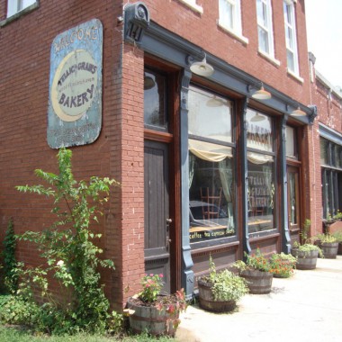 Tellico Grains Bakery