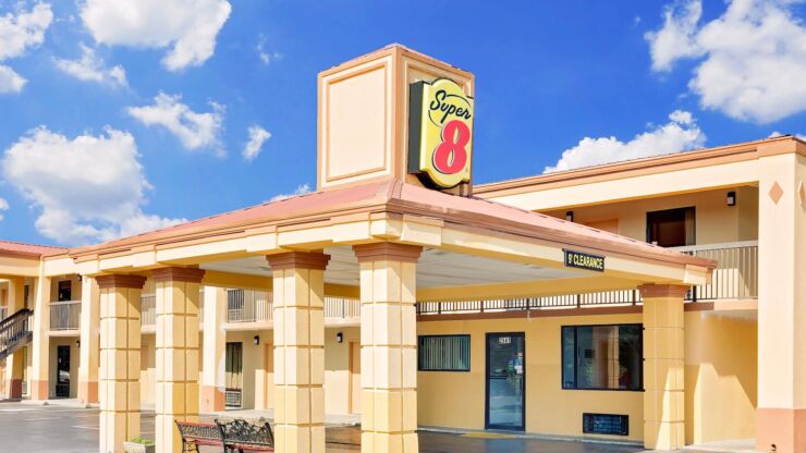 Super 8